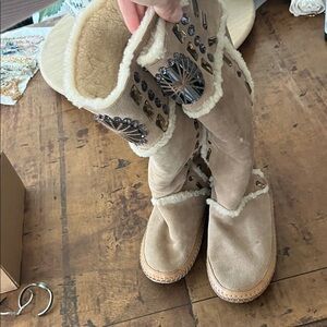 Tory Burch Beige Winter Boots with Embellishments
